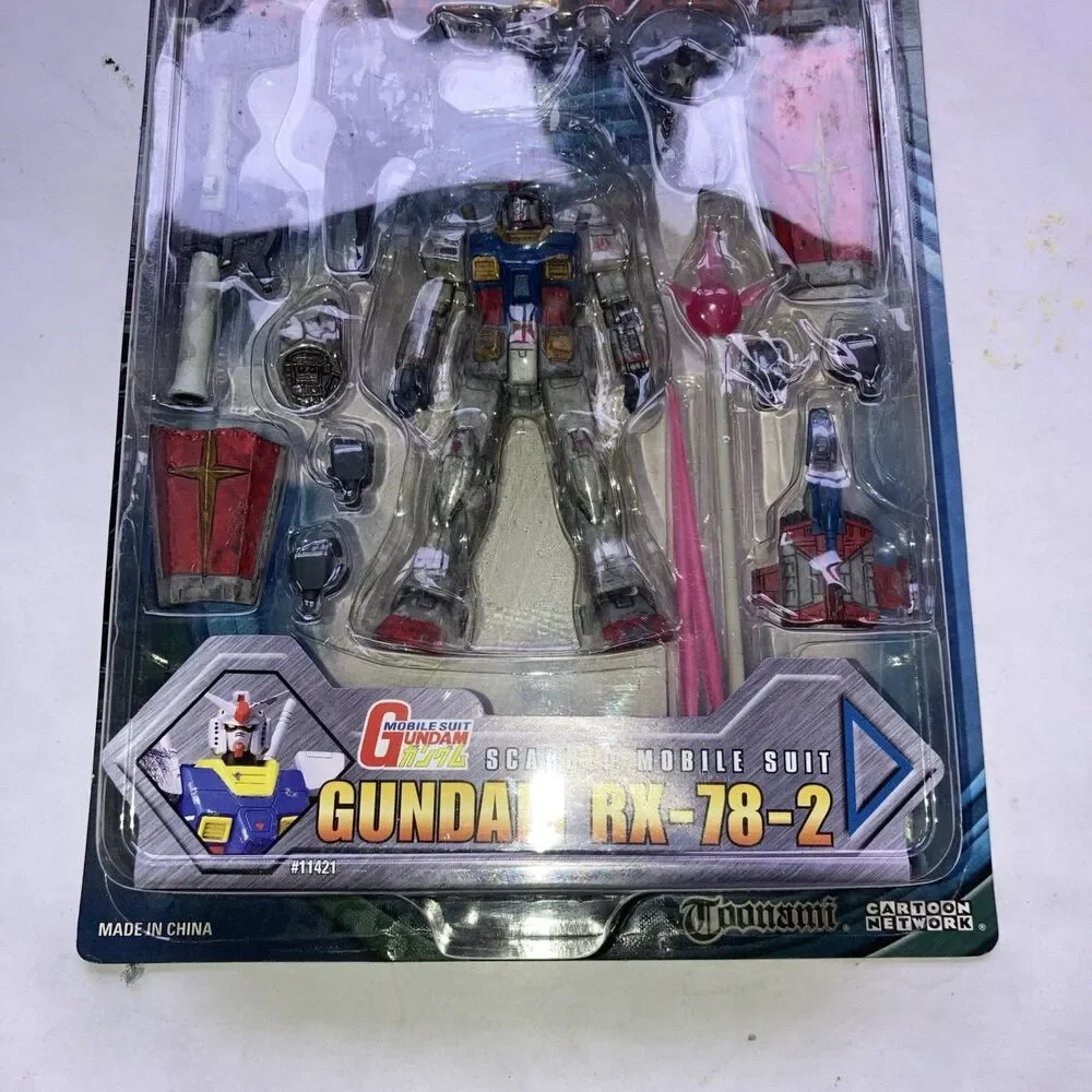 ​Vintage Bandai Gundam RX-78-2 Battle Scarred Action Figure - New Sealed